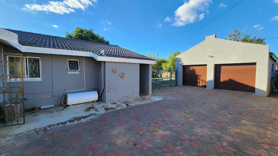 3 Bedroom Property for Sale in Fauna Free State